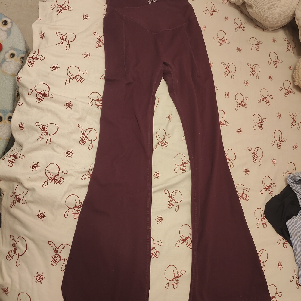 31" inseam POPFLEX Burgundy Flare Leggings